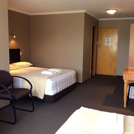 Fiordland Hotel Te Anau Bilik gambar